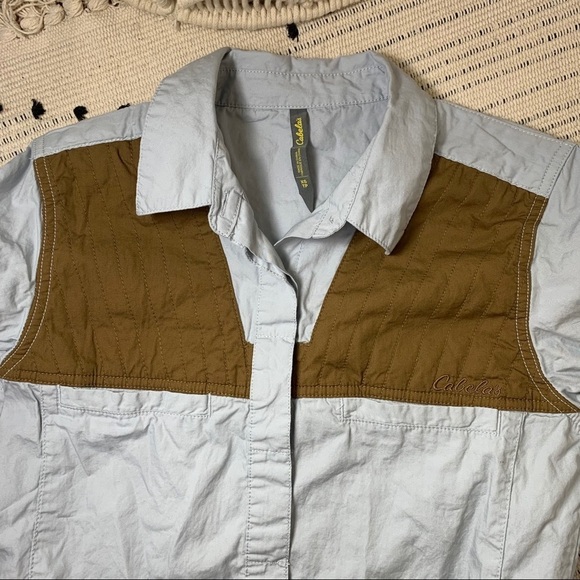 Cabela's Blue and Quilted Brown Button Down Blouse - Picture 8 of 8